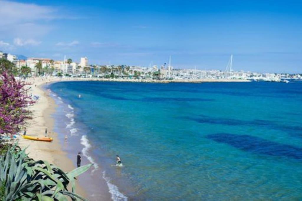 F2 Climatise A Golfe -Juan En Front De Mer Et Piscine فالوريس المظهر الخارجي الصورة